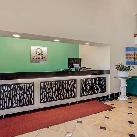 Quality Inn Enola - Harrisburg Харисбърг Екстериор снимка